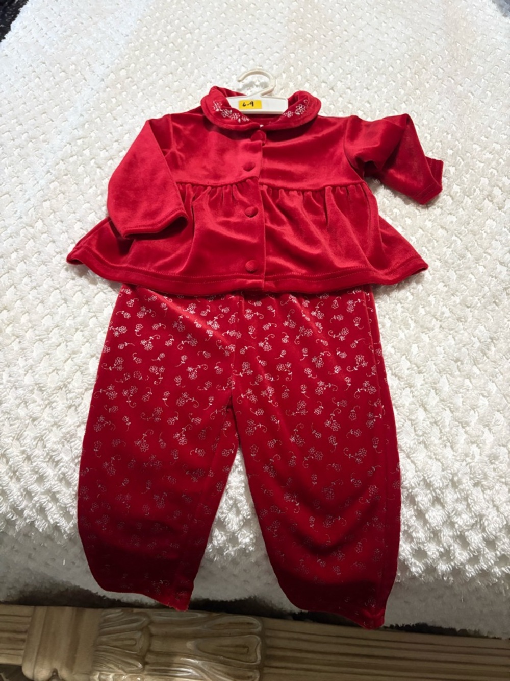 Red Velvet Girls' Matching Set - Long Sleeve Top & Pants